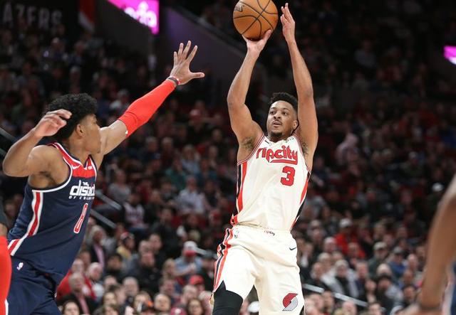 四川队力克火箭，麦科勒姆惊艳四座