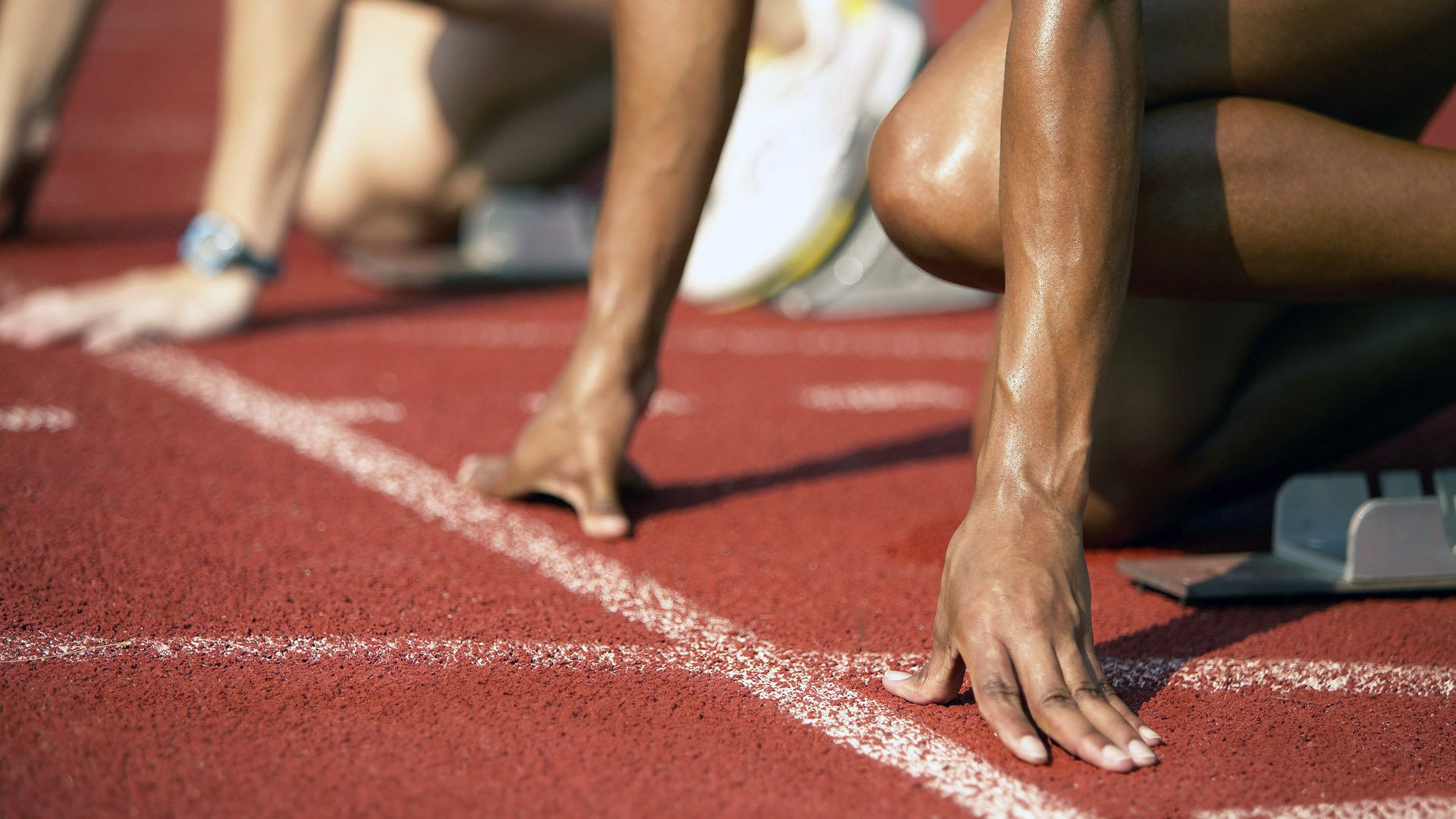 奇迹降临之地,当国王的黄昏被钢铁风暴掀翻